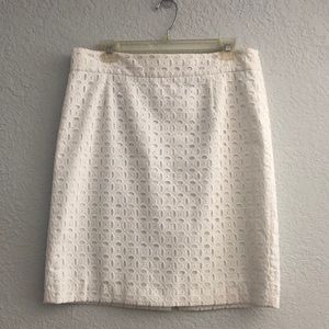 Banana republic White eyelet pencil skirt!